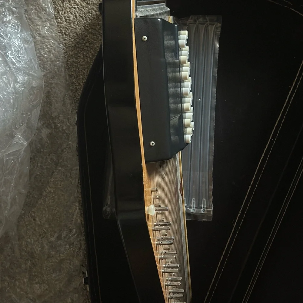 Oscar Schmidt Autoharp - Natural Wood Finish - Picture 13 of 14